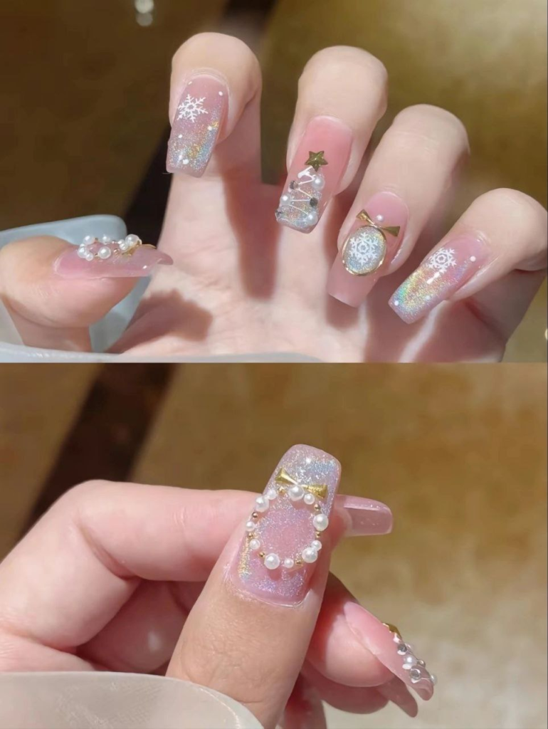 gold christmas december nail designs and ideas