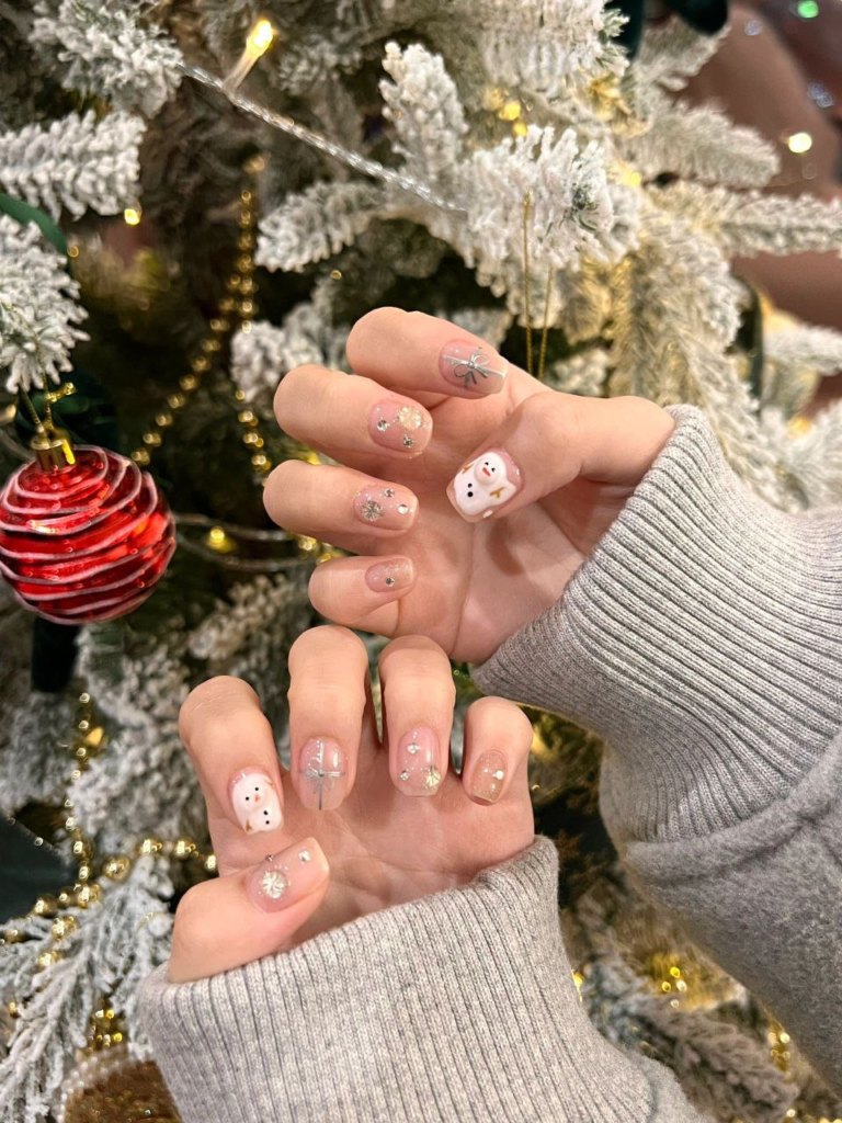 silver christmas december nail designs and ideas