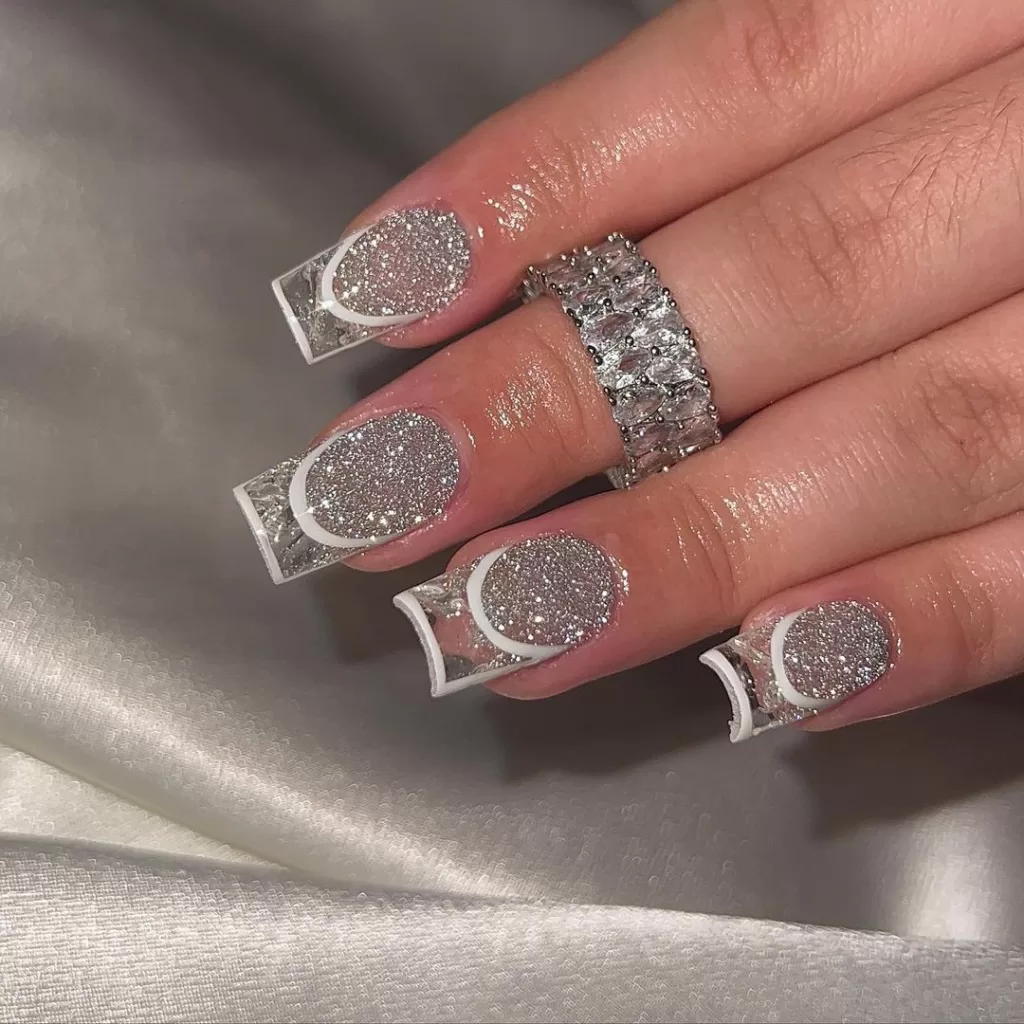 trendy New Year's nail ideas