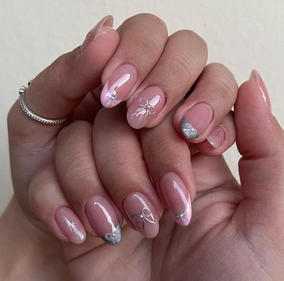 Metallic Accents Coquette Nails