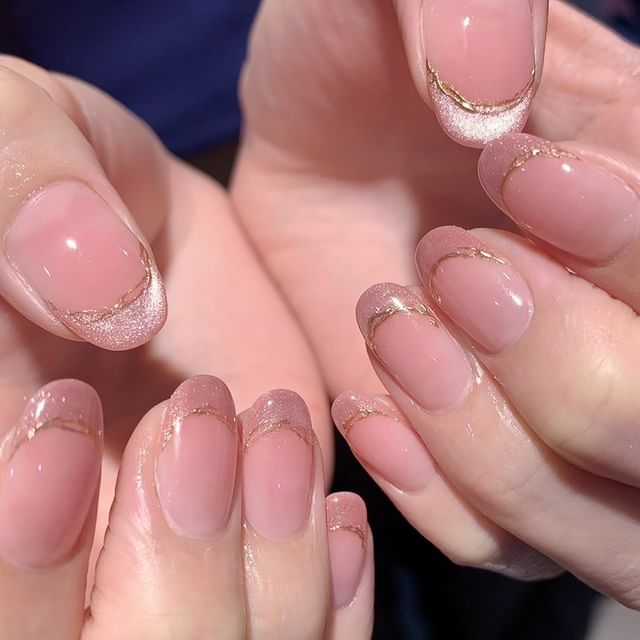 22. Pink nail design by baanleb—Want to rock pink nails but don't have great inspo? Here is the list of nail artists who have the best pink nail designs ever.