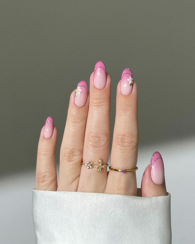 4. Pink nail design by heygreatnails —Want to rock pink nails but don't have great inspo? Here is the list of nail artists who have the best pink nail designs ever.